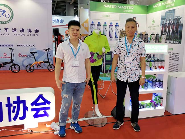 Yinxin Plastic-Yinxin Plastic Sports Water Bottle Leading Technology In The Industry-11